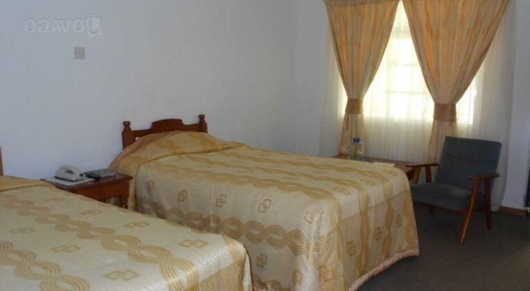 Village Inn Harare - Photo5