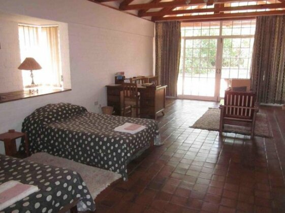 Weaver Cottages - Photo3