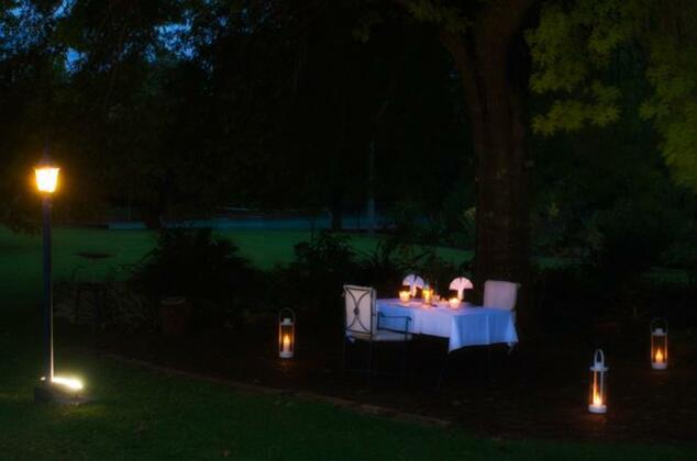 Woodlands Guest Lodge - Photo4