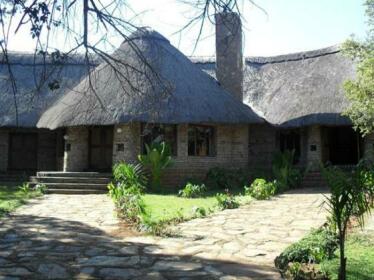 Hippo Creek Lodge