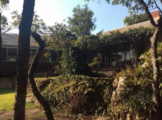 Coolwaters Guesthouse - Photo2