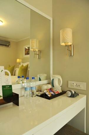 Cresta Sprayview Victoria Falls - Photo2