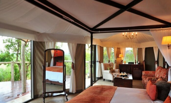 The Elephant Camp - All Inclusive - Photo3